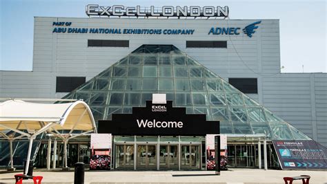 London's ExCel Centre being converted into makeshift hospital to deal with coronavirus patients ...