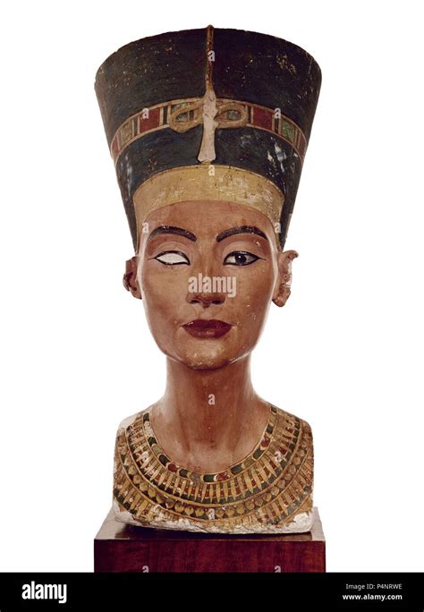 Nefertiti Bust Berlin Hi Res Stock Photography And Images Alamy