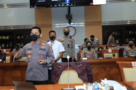 Pihak investor dan penyandang dana. Jalani uji kelayakan dan kepatutan, Komjen Pol Listyo ...