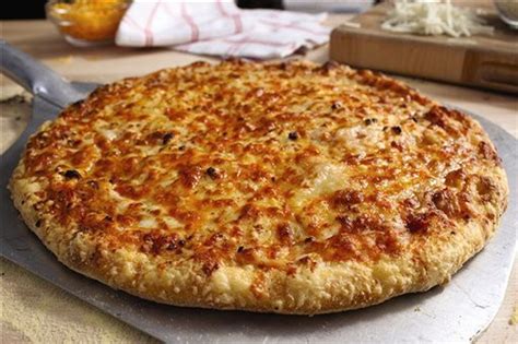 Dominos To Introduce Wisconsin 6 Cheese Pizza