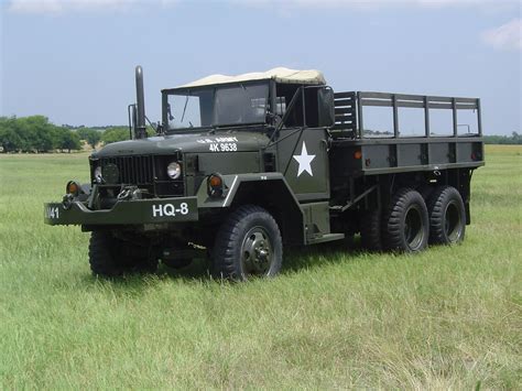Us Army M35a2 Duce An A Half Cargo Dark Green Combat Vehicles