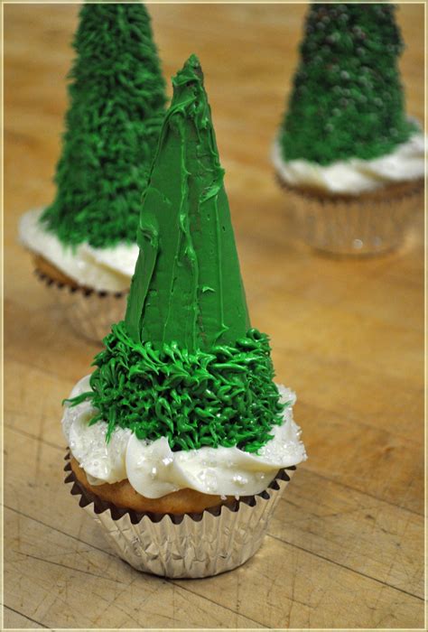 Christmas Tree Cupcakes Recipe Mommys Fabulous Finds