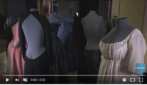 Tenue Correcte Exigée Au Musée De La Mode Et Du Textile à Paris