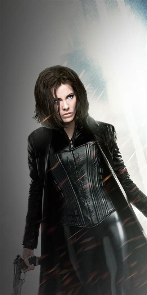 In the film, selene and michael fight to protect the future of the corvinus bloodline from its hidden past. Kate Beckinsale Underworld Wallpaper (67+ pictures)