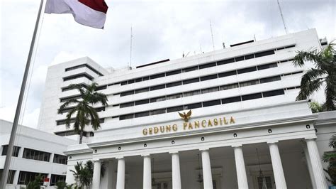 Sejarah 19 Agustus Hari Departemen Luar Negeri Indonesia Poros