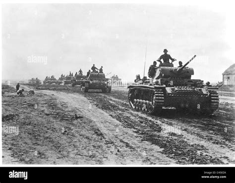 Alemán Panzer Iii En La Batalla De Tanques De Kursk 1943 Fotografía De