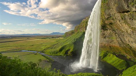 Seljalandsfoss Waterfall South Iceland Travel Guide Nordic Visitor