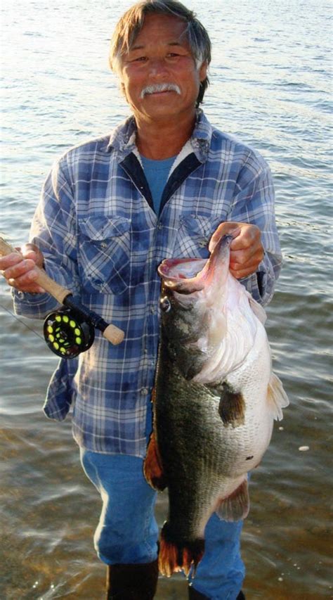 10 Biggest Largemouth Bass World Records Ever Game And Fish