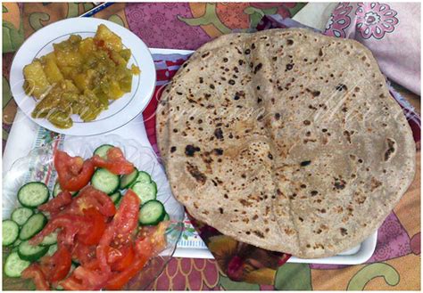 Pakistani Roti Plus Vegetable Pakistani Rotibread That I Flickr