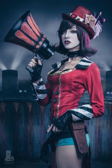 13 Mad Moxxi Cosplays Cos Couture Amazing Cosplay Best Cosplay Borderlands Cosplay