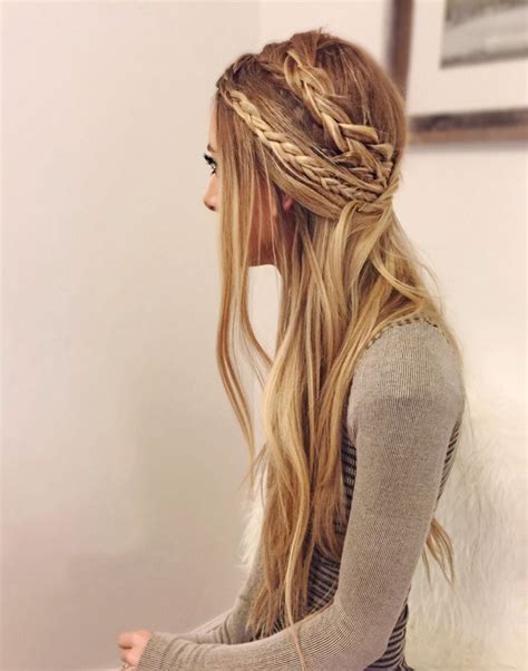 Easy and cute hairstyles for long hair ideas. 26 Boho Hairstyles with Braids - Bun Updos & Other Great ...