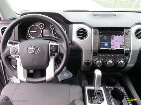 2015 Toyota Tundra Sr5 Crewmax 4x4 Graphite Dashboard Photo 102575368