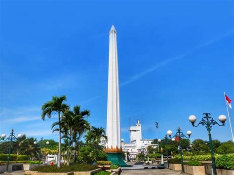 Mengenal Tugu Pahlawan Monumen Bersejarah Di Surabaya Blog Darmawisata Indonesia