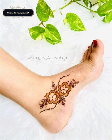 Simple Ankle Henna Designs For Beginners