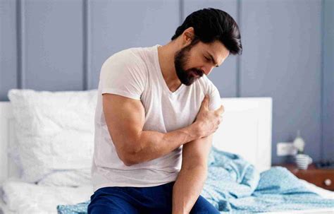 Shoulder Pain At Night Effective Ways To Find Relief 2019