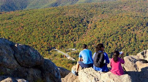 Visit Marys Rock Summit Trailhead In Luray Expedia