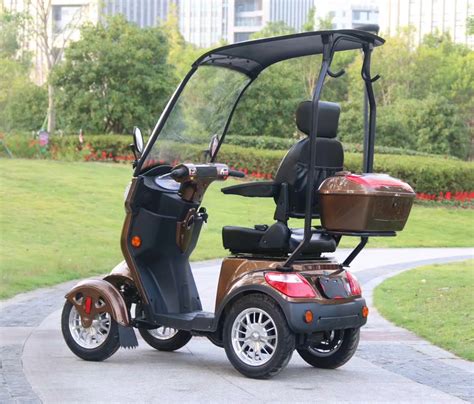 Outdoor 4 Wheels Leisure Fashion Elderly Mobility Scooter Power