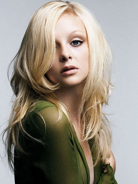 Long Layers In Short Hair - Difference Between Long and Short Layers