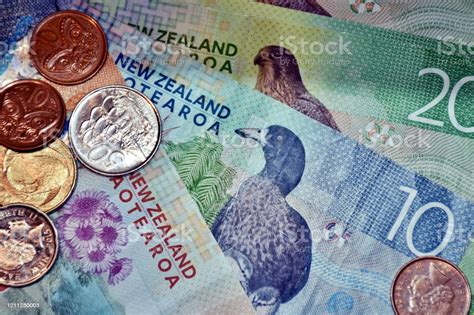 One myr is 0,3409 nzd and one nzd is 2,9331 myr. New Zealand Money Dollars Stock Photo - Download Image Now ...