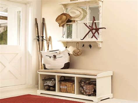 From furniture to home decor, we have everything you need to create a stylish space for your family and friends. 45+ Superb Mudroom & Entryway Design Ideas with Benches ...