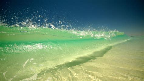 Weird Wallpaper Center: Ocean Waves Wallpaper for Desktop ...
