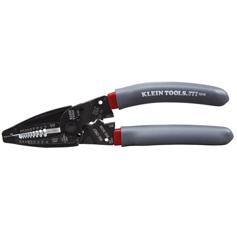 Klein Kurve® Wire Strippercrimper Multi Tool 1019 Klein Tools