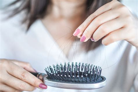 Hair Loss In Women Causes Of Hair Loss Castle Dermatology Institute