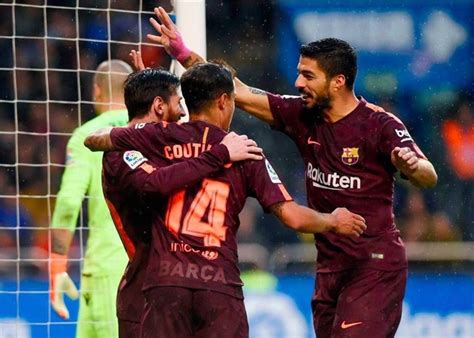 كوتينيو يعلق على الفوز بثنائية مع برشلونة في موسمه الأول بطولات