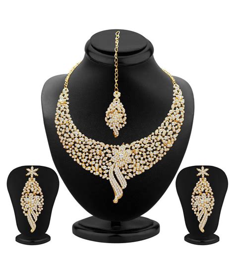 Sukkhi Alloy Golden Choker Traditional 18kt Gold Plated Necklaces Set Buy Sukkhi Alloy Golden