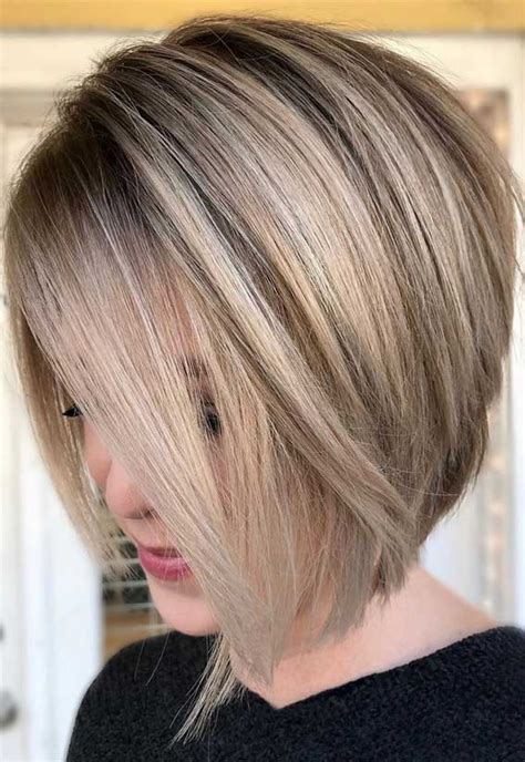 25 Must Try Medium Length Layered Haircuts For 2022 Reverasite