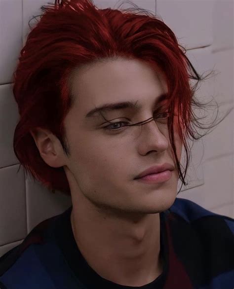 Pin By Paola On Ref In Red Hair Men Black Red Hair Dyed Red Hair