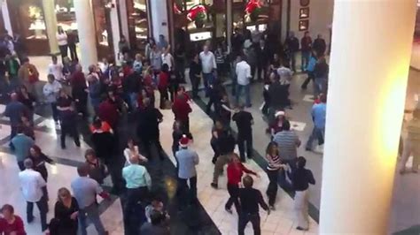 Mall Of Louisiana Flash Mob 121810 Youtube