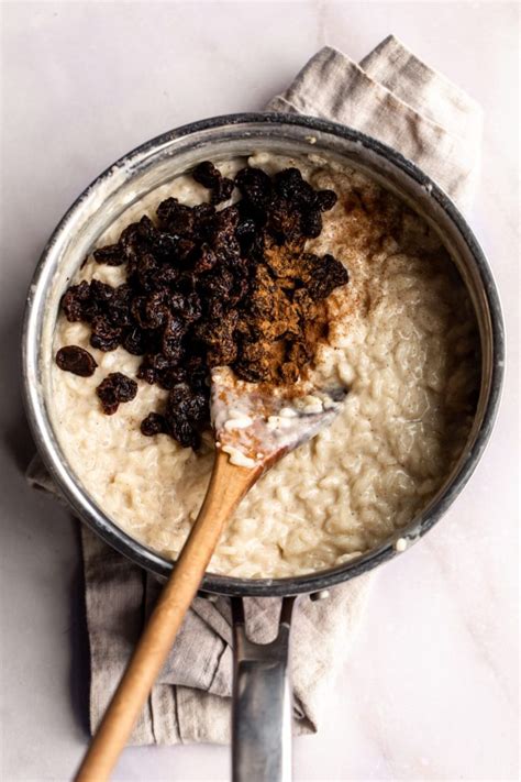Cinnamon Raisin Rice Pudding Recipe We Know Rice