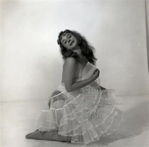 1950S NEGATIVE SEXY PINUP Girl Melody Ward Cheesecake T439888 15 99