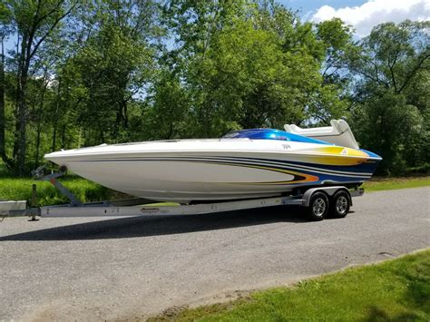 Comes with painted matching phoenix trailer. Sunsation 288 Open Bow Mid Cabin 2007 for sale for $59,000 ...