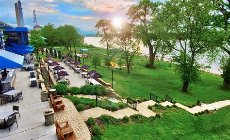 River House Lands On Opentables 100 Best For Outdoor Dining — Kevin Gibson