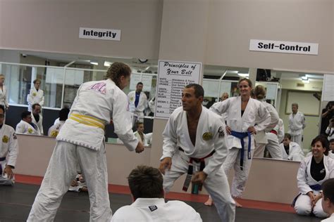 Gracie Jiu Jitsu Seminar Hosted By Master Royler Gracie Lewis Karate Schools