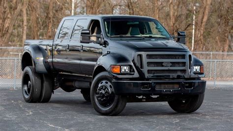 Want The Biggest Meanest Pickup In The ‘hood Try This Six Door 2005