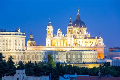 Madrid - die stolze Hauptstadt Spaniens › Reisetouri.de