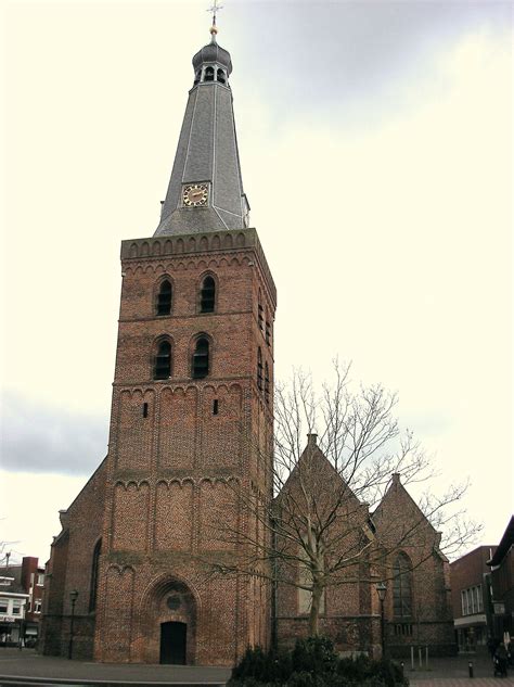 Barneveld is verrassend, vertrouwd en veluws. Bestand:Barneveld kerk.JPG - Reliwiki