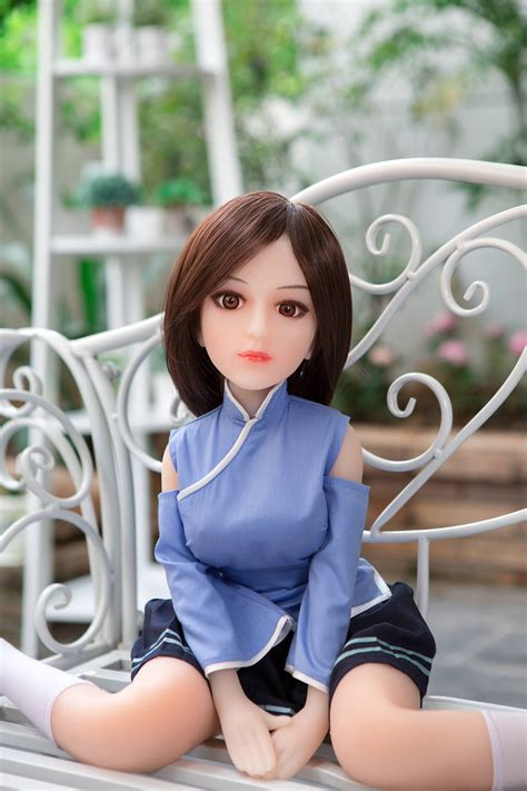 China 2021 Latest Design Gay Male Sex Toys Mini Sex Doll Cheap Sex