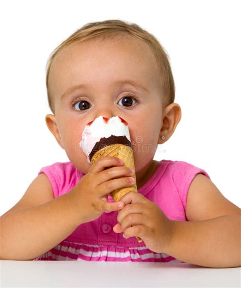 Albums 90 Pictures When Can A Baby Eat Ice Cream Full HD 2k 4k 10 2023