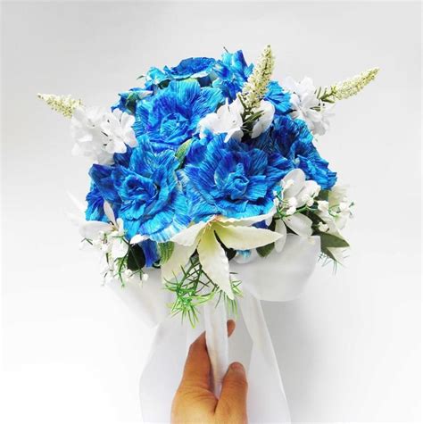 Aug 13, 2021 · fresh ideen präsentiert eine reiche aswahl von inneneinrichtungen, modernen häusern und gebäuden, sowie die aktuellsten ideen für interessante und festliche wohndekoration. Artificial Wedding Flowers Blue Bridal Bouquet Bridesmaid ...