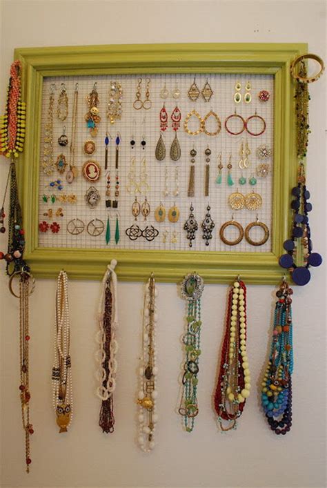 Step 3) using a staple gun, staple the metal to the back of the wood frame. 30 Brilliant DIY Jewelry Storage & Display Ideas - For Creative Juice