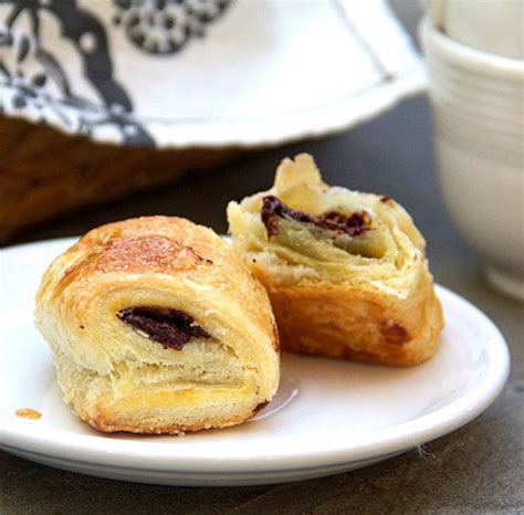 Pain Au Chocolat A Quick Easy Recipe For Chocolate Croissants