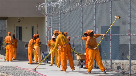 Arizona Inmates For The First Time May Owe Taxes To Uncle Sam