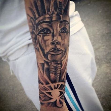 You can have a tattoo of egyptian tombs that had been molded. 155+ Egyptian Tattoos That Take You All The Way To Egypt ...