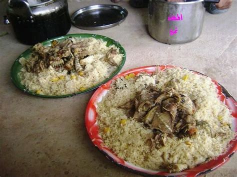 Minyak dhab adalah warisan turun kemurun bangsa arab dh pakai turun kemurun. Nasi + lauk kadal ( biawak ) - cerita kala senja