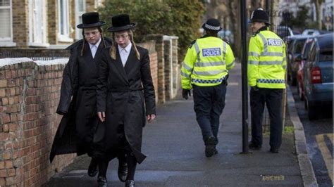 Jewish Londoners Fear For Their Safety After Paris Attacks Bbc News