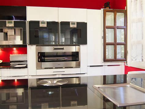 Want to upgrade your kitchen without remodeling? High-Tech Kitchen